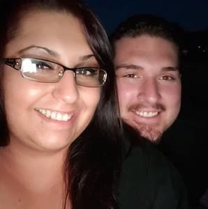 Meet your Posher, Hollie